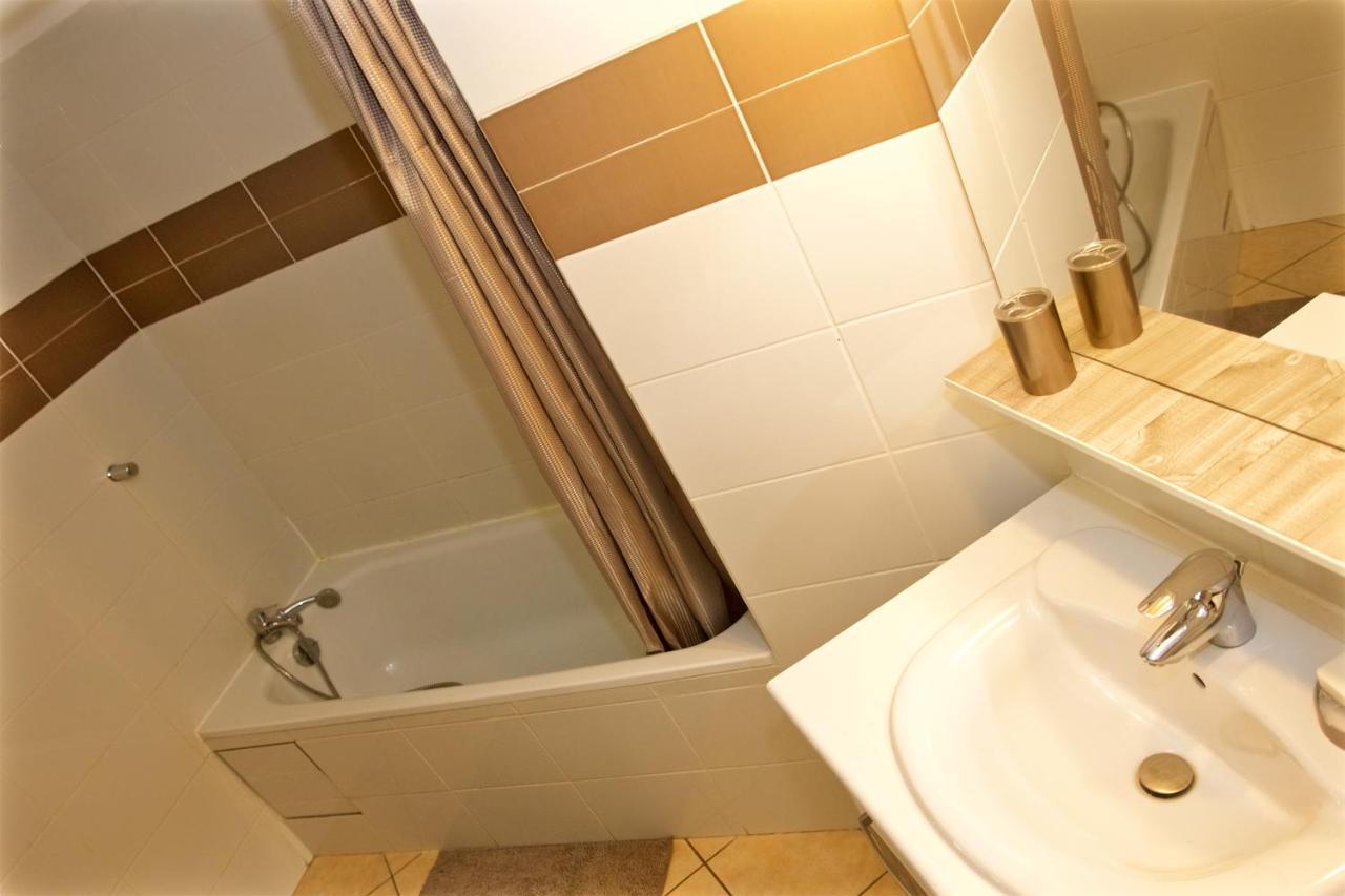 Le Nid Dor - Appartement De Standing لو جوسيير المظهر الخارجي الصورة